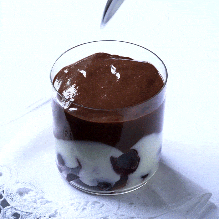 Keto Chocolate Peppermint Chia Pudding 🍃 #ketopudding #ketochocolate
