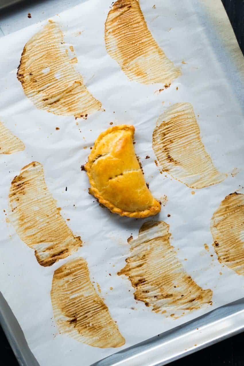 Flakey Gluten Free, Low Carb & Keto Pie Crust #keto #glutenfree #lowcarb #piecrust #healthyrecipes #grainfree