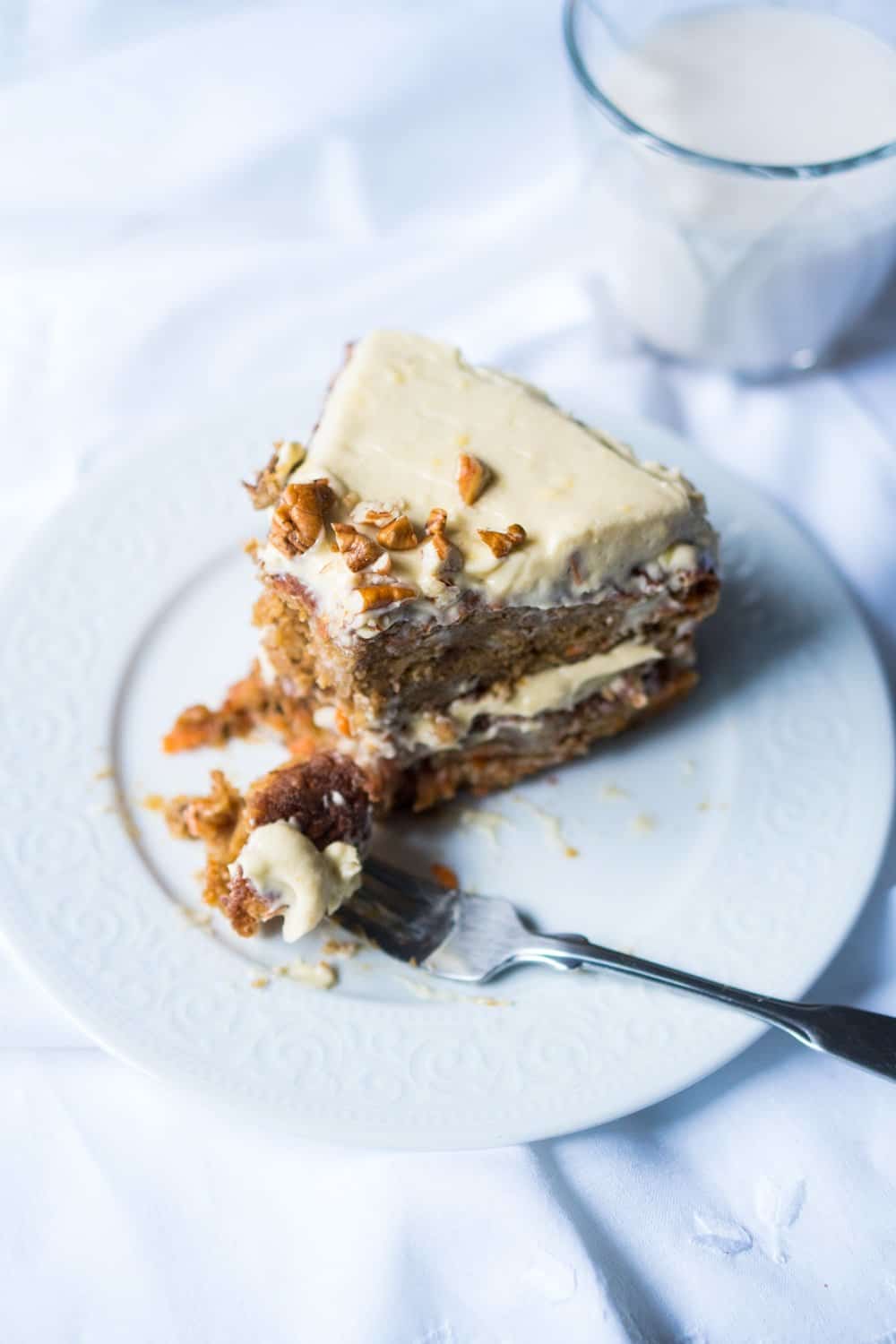 Suuuper Tender & Moist Gluten Free Carrot Cake ?