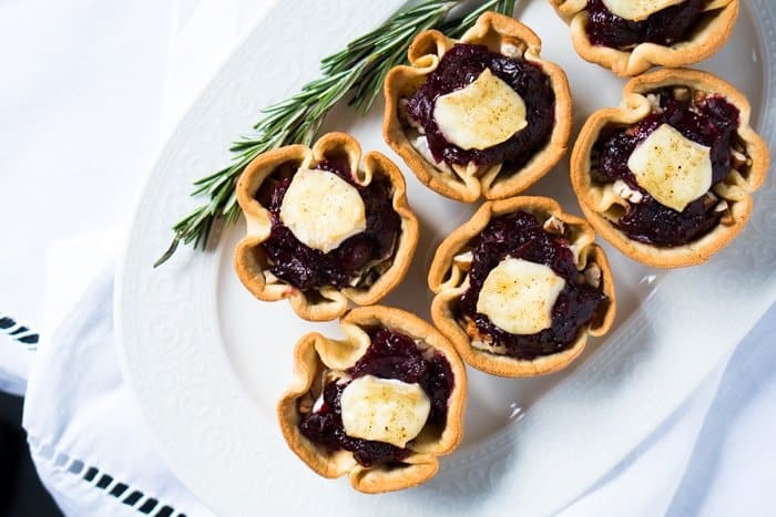 Keto Brie & Cranberry Festive Cups 🎄 3g net carbs #keto #ketobrie