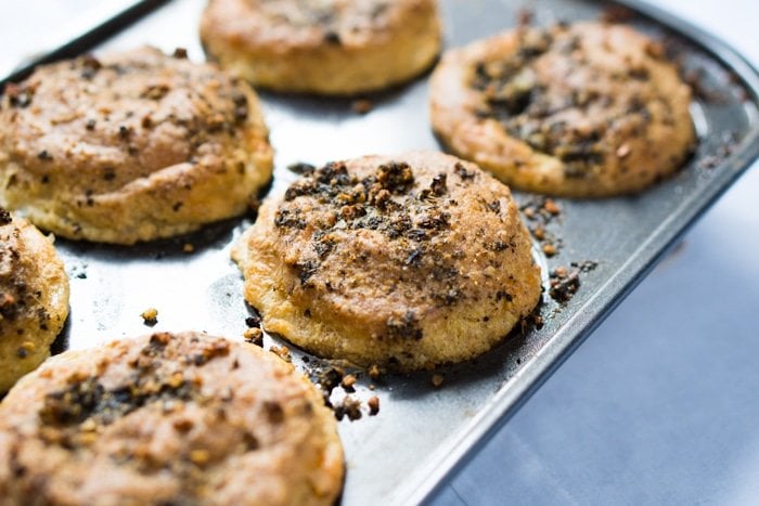 Suuuper Cheesy Gluten Free & Keto Garlic Bread Muffins 🧀 #ketobread #lowcarbbread