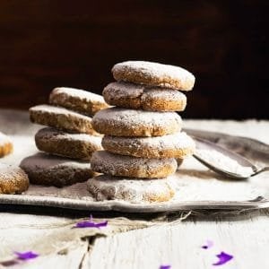 Gluten Free & Keto Mexican Wedding Cakes (i.e. Russian Tea cakes or Polvorones) 👰🏻 #ketocookies #lowcarbcookies