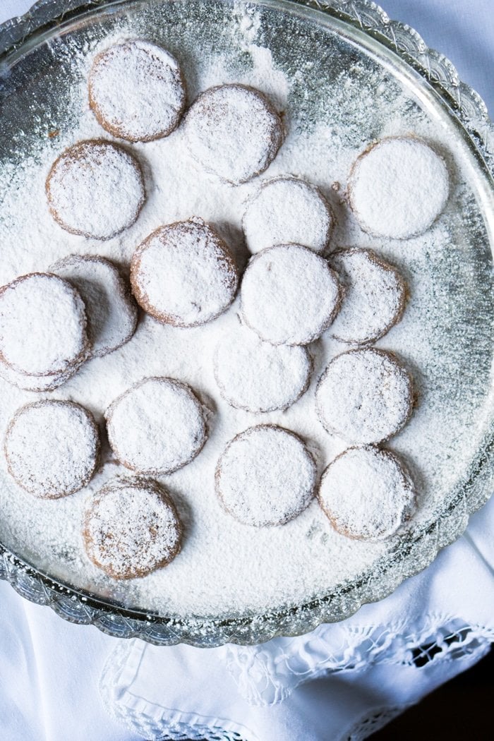 Gluten Free & Keto Mexican Wedding Cakes (i.e. Russian Tea cakes or Polvorones) 👰🏻 #ketocookies #lowcarbcookies