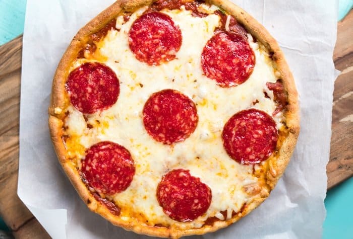 Gluten Free & Keto Deep-Dish Pizza 🍕 #ketopizza #glutenfreepizza #deepdishpizza