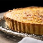 Gluten Free & Keto Quiche Lorraine 🧀 with a super flakey grain free pie crust! #keto #glutenfree #healthyrecipes #lowcarb