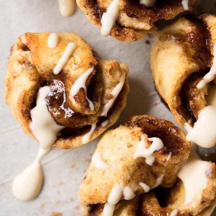 Gluten Free, Dairy Free & Keto Cinnamon Roll Knots 🍥💨 ready in 30! #keto #ketodesserts #lowcarb #glutenfree #dairyfree #healthyrecipes #cinnamonrolls