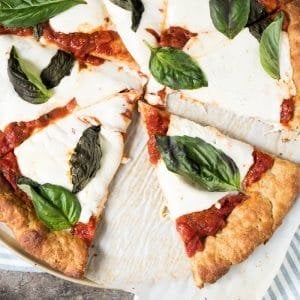 Gluten Free, Dairy Free, Paleo & Keto Pizza Crust 🍕 #keto #lowcarb #paleo #glutenfree #pizza #healthyrecipes