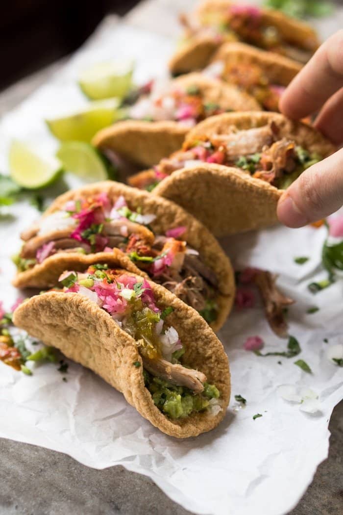 Gluten Free, Low Carb & Keto Taco Shells 🌮 #keto #lowcarb #dairyfree #healthyrecipes #ketodinners #tacos #mexican #glutenfree