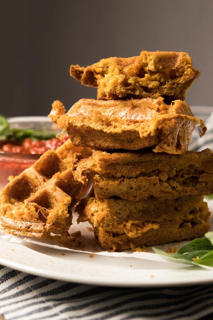 (1g net carb!) Gluten Free, Low Carb & Keto Grilled Cheese Waffles #keto #glutenfree #lowcarb #healthyrecipes #waffles #grilledcheese