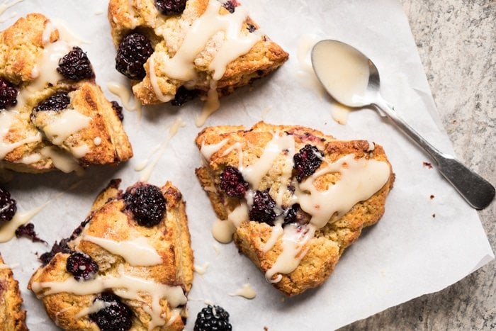 Gluten Free, Paleo & Keto Blackberry Scones #keto #lowcarb #glutenfree #paleo #healthyrecipes #scones #ketodessert #ketorecipes #ketodiet