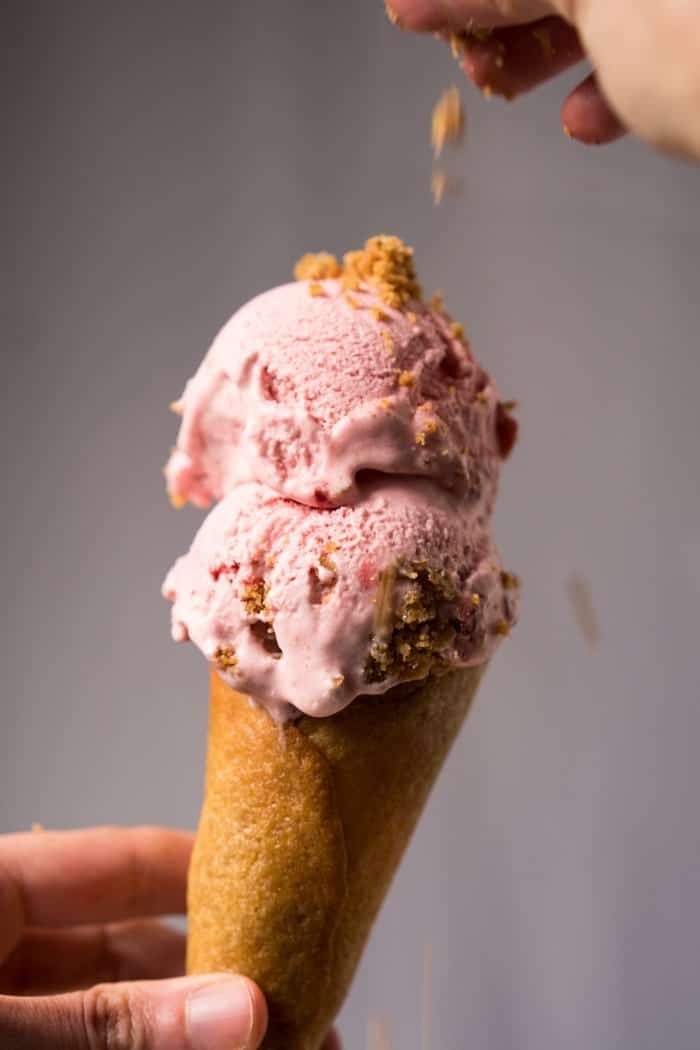 Gluten Free & Keto Ice Cream Cones #keto #lowcarb #healthyrecipes #dairyfree #gluten free #icecream