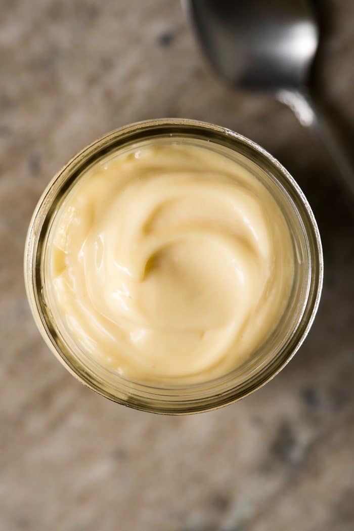 5-Minute Homemade Paleo & Keto Mayonnaise #keto #ketorecipes #lowcarb #dairyfree #glutenfree #paleo #healthyrecipes #mayonnaise