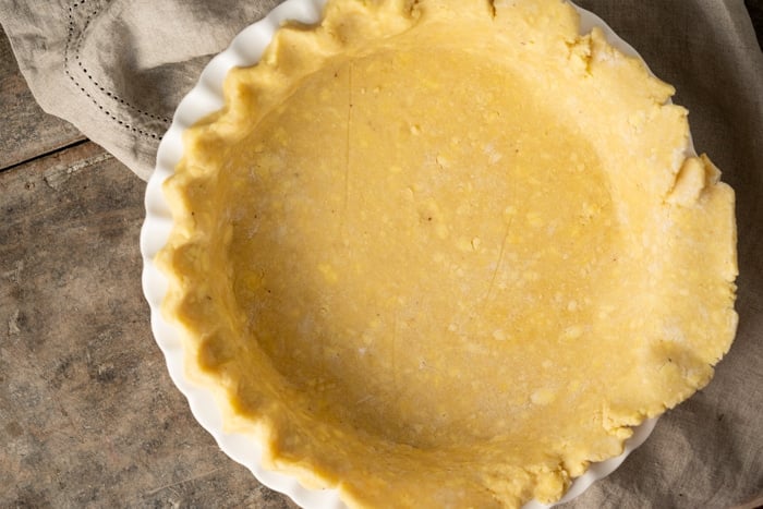 Crimping keto pie crust