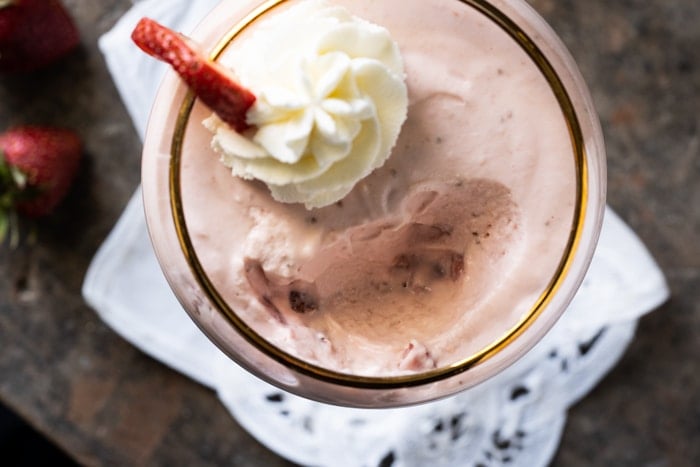 Overhead shot of strawberry cheesecake mousse