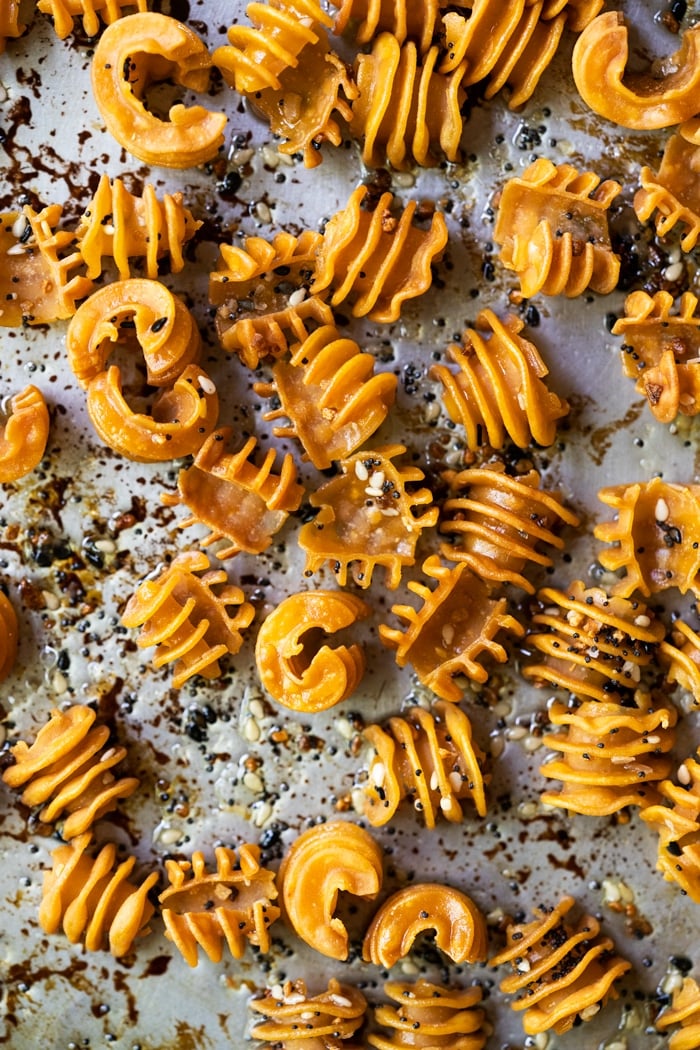 Crisp and freshly baked keto Gnooda pasta as croutons