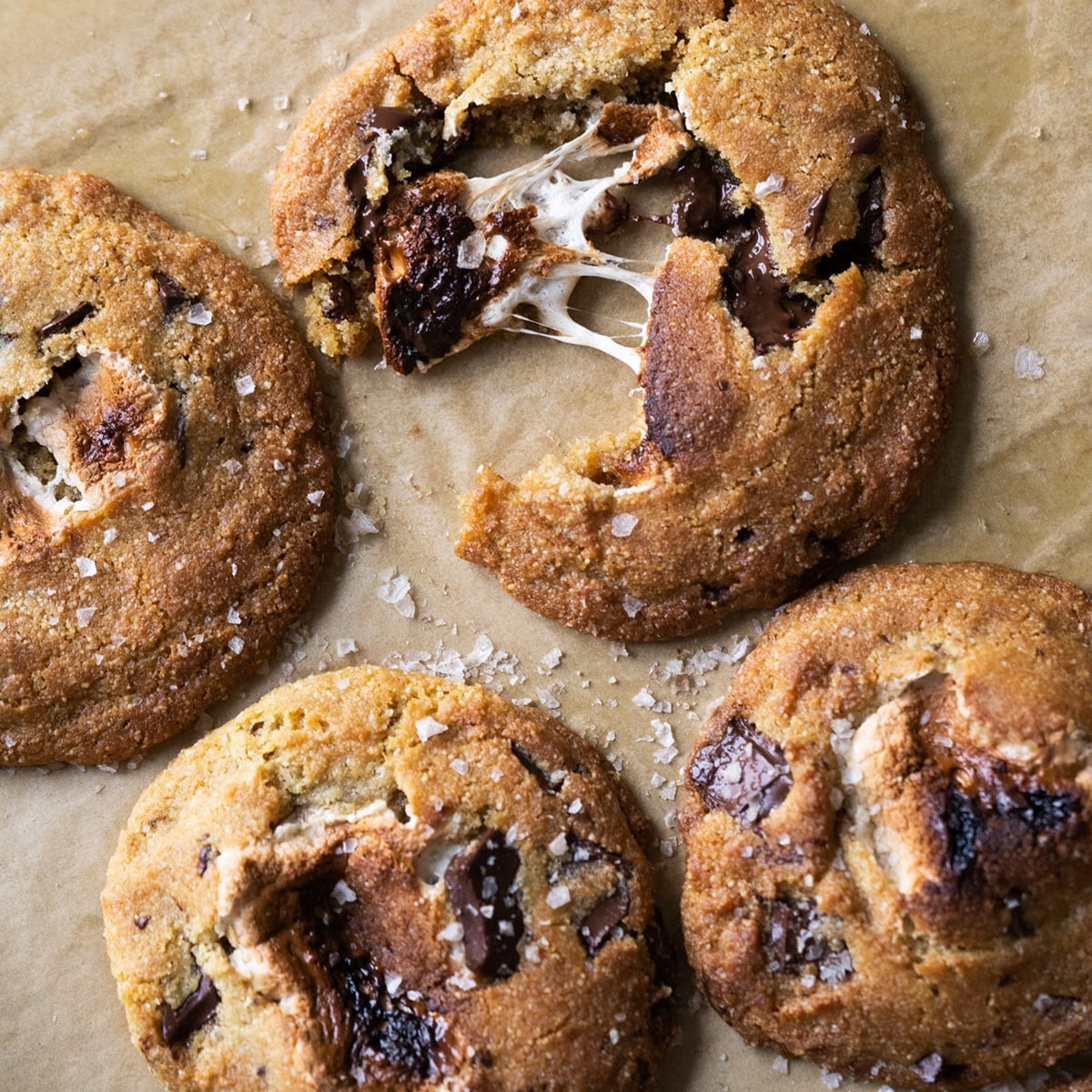 Almond flour s'mores cookies with maple syrup marshmallows