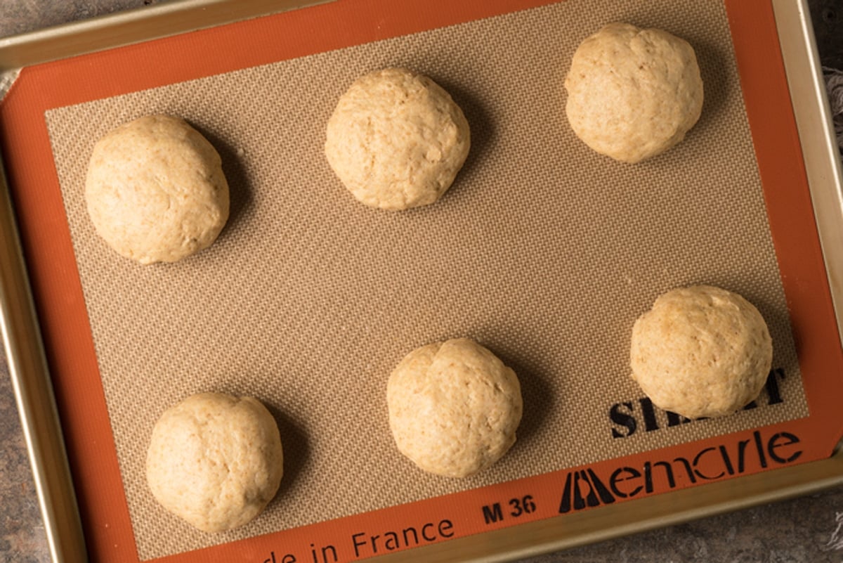 Unbaked keto wholewheat buns before the yeast rises