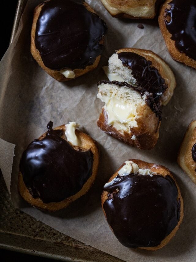 (2g net carb!) Keto Boston Cream Donuts