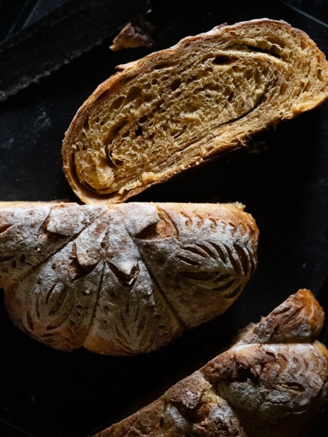 Pumpkin Sourdough (with a cinnamon swirl!)