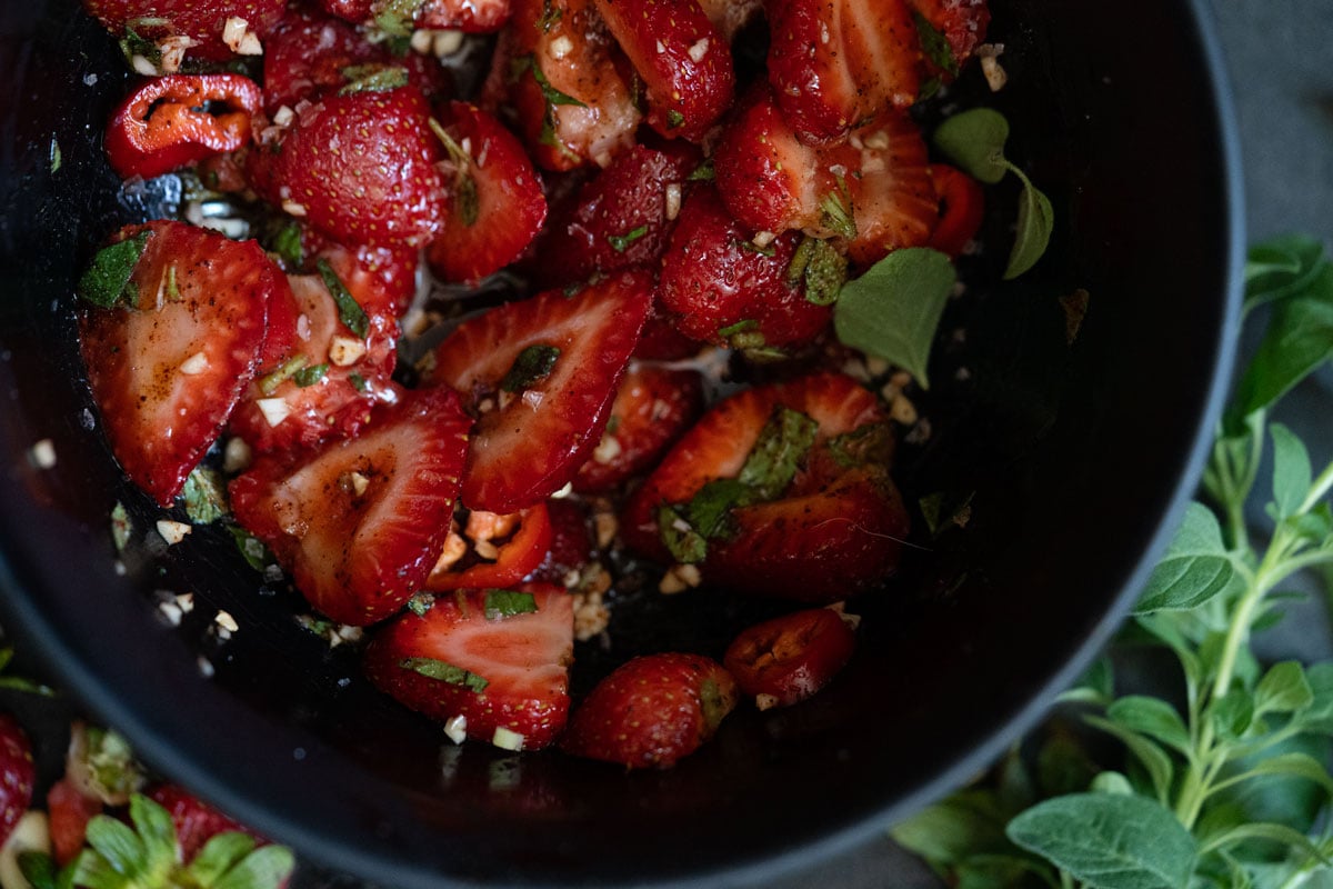 Marinating strawberries with chipotle